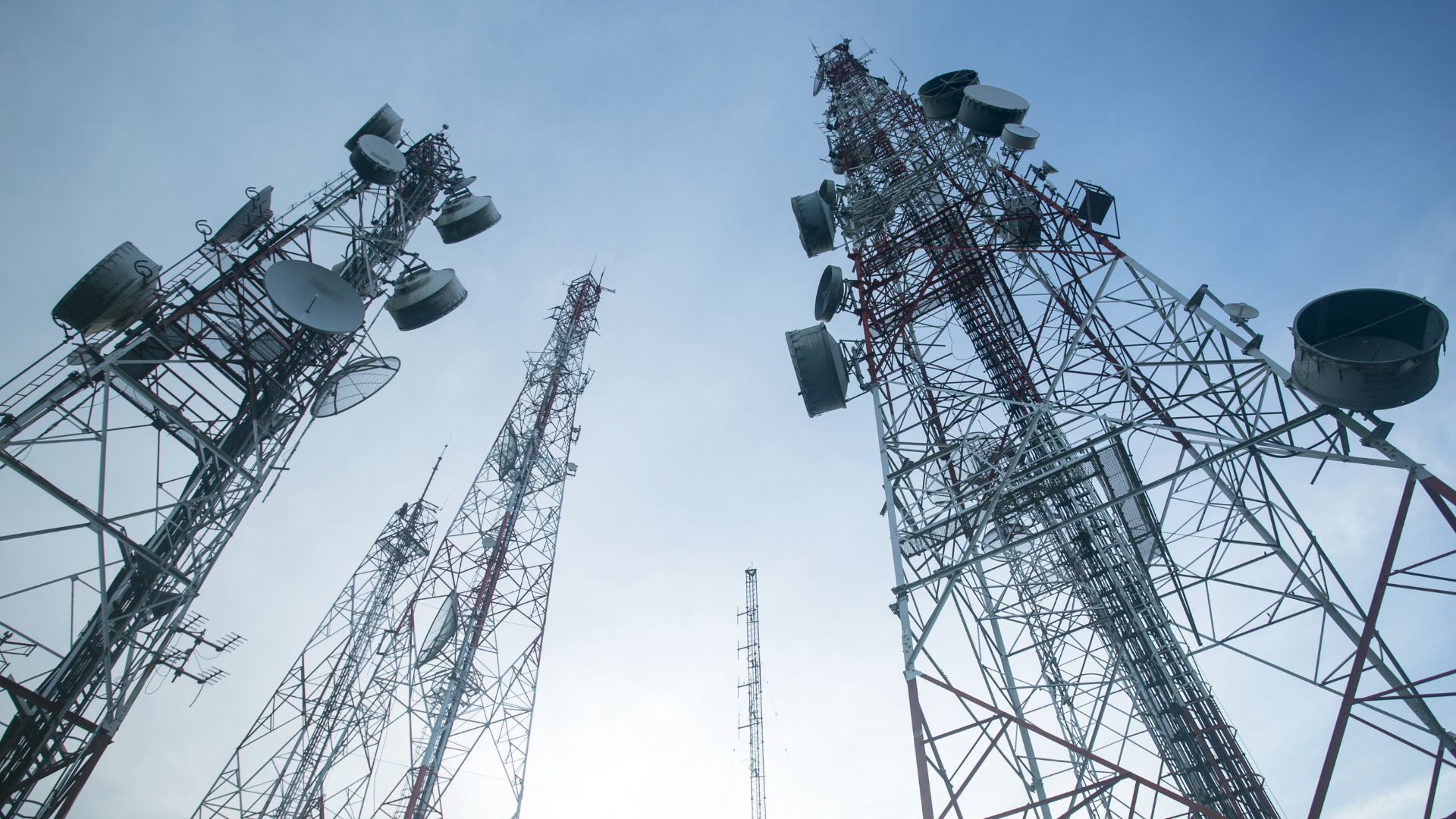 Identifying the challenges that telcos face