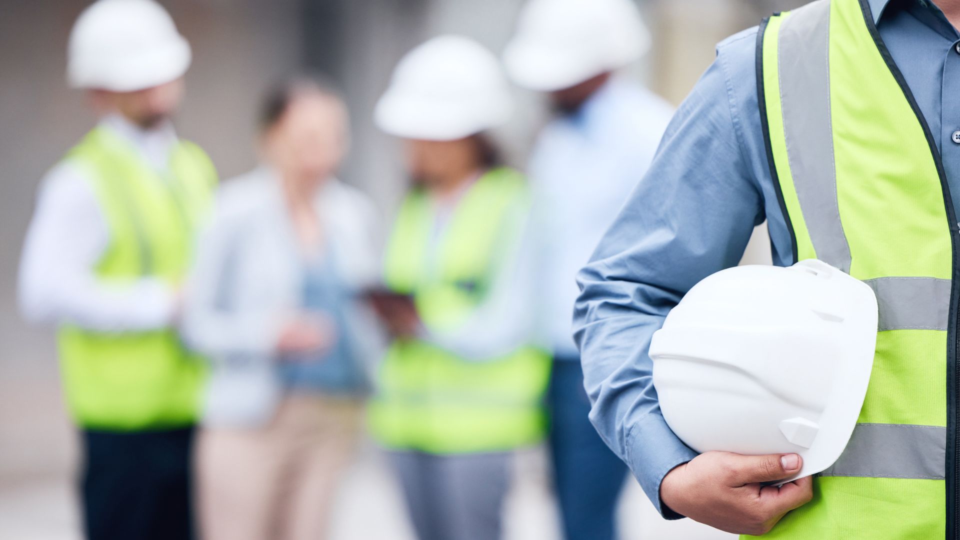 Case Studies of Successful Knowledge Transfer in Field Service Management